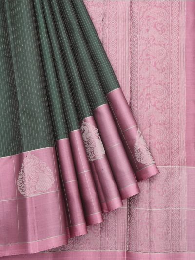 Gracecharm Pure Soft Silk Pinstripe Paisley Pallu Contrast Border Saree