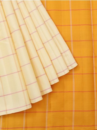 Vivaha Arani Pure Silk Fine Check with Contrast Check Pallu Saree