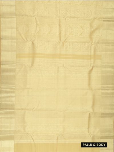 Vivaha Kanchipuram Pure Silk Traditional Chariot Arch with Zari Border Saree