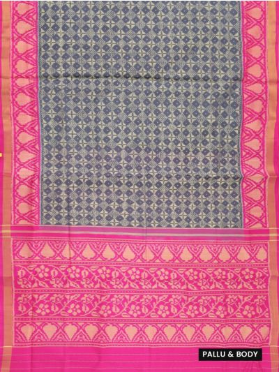 Pochampally Silk Geometric Diamond Ikat with Floral Ikat Pallu Saree