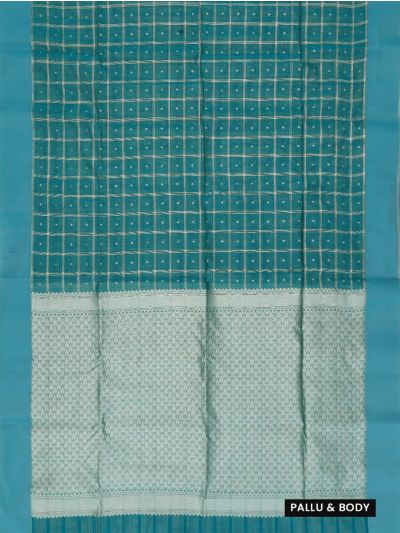 Gracecharm Kora Silk Cotton Window Check Butta with Diamond Jaal Pallu Saree