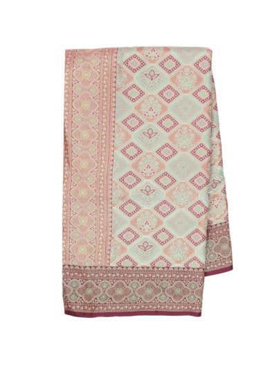 Gracecharm Mashru Kanjivaram Silk Diamond Jaal Floral Medallion Pallu Saree