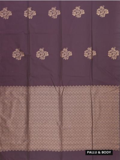 Gracecharm Art Soft Silk Floral Bouquet Butta with Geometric Diamond Pallu Saree
