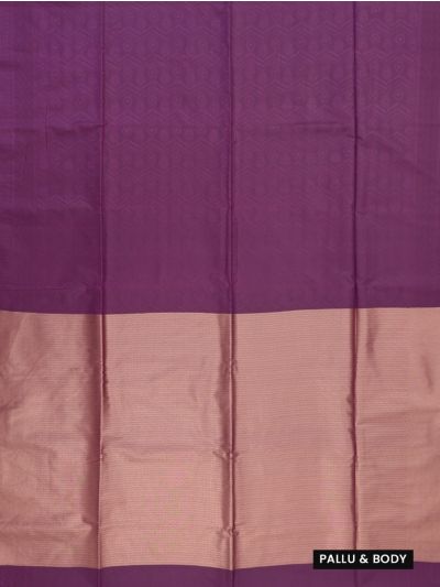 Gracecharm Art Soft Silk Geometric Chevron Design Saree