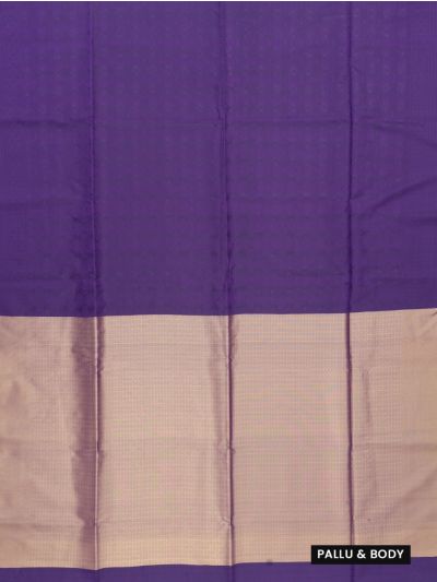 Gracecharm Art Soft Silk Self Geometric Diamond with Contrast Pallu Saree