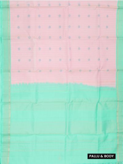 Kanmanie Soft Silk Checked Floral Butta with 4 Inch Traditional Border Saree