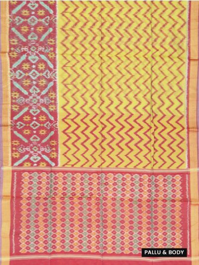 Gracecharm Pochampally Silk Cotton Chevron Ikat Diamond Pallu Saree