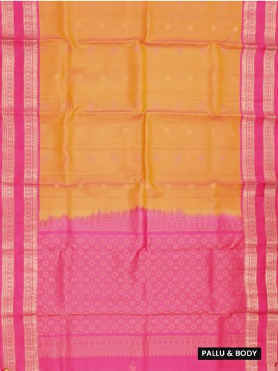 Kanmanie Soft Silk Floral Butta with 6-Inch Traditional Border Saree