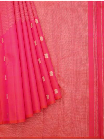 Gracecharm Elegant Pure Soft Silk Wavy Stripe and Butta Design Borderless Saree