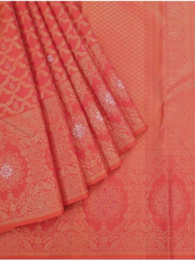 Gracecharm Uppada Silk Floral Trellis Jaal with Floral Pallu Saree