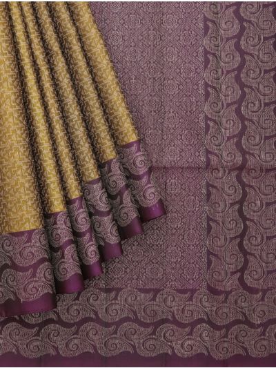 Gracecharm Pure Soft Silk Geometric Jaal with Diamond Brocade Pallu Saree