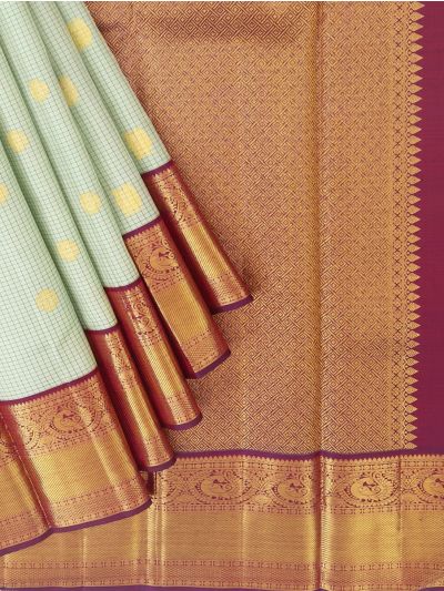 Vivaha Arani Pure Silk Fine Check Butta with Diamond Brocade Pallu Saree