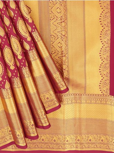 Vivaha Kanchipuram Pure Silk Brocade Leaf Thilagam Motifs woven With featuring intricate Zari Border saree
