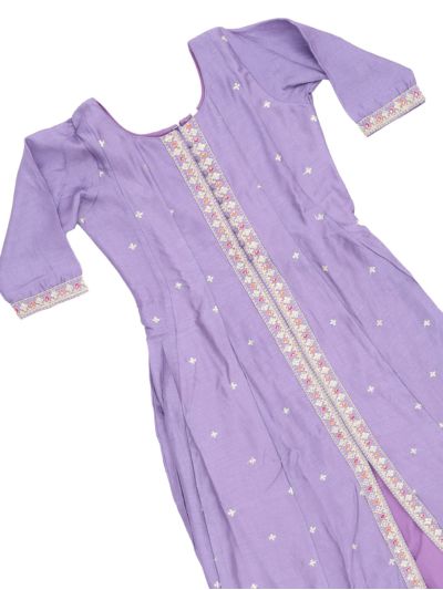 Graceful Essence Girls Butta Embroidered Kurta Pant Dupatta Suit Set