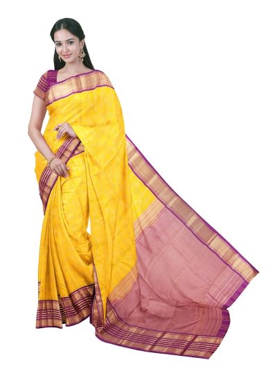 Gracecharm Silk Zari Check Floral Butta with Basket-Weave Pallu Saree