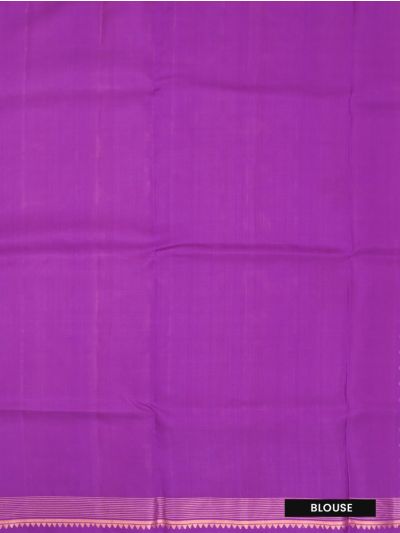 Kanmanie Elegant Butta Design 3 Inch Jacquard Border Soft Silk Saree