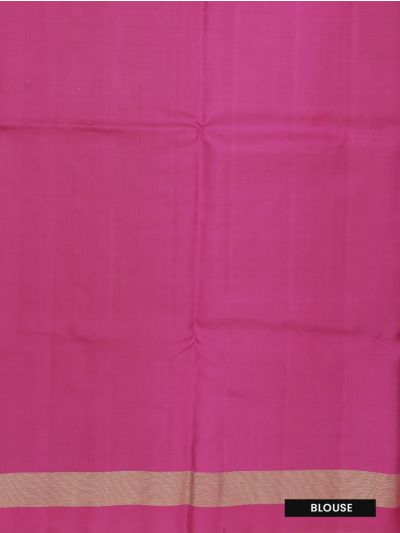 Kanmanie Elegant Butta Design 4 Inch Contrast Border Soft Silk Saree