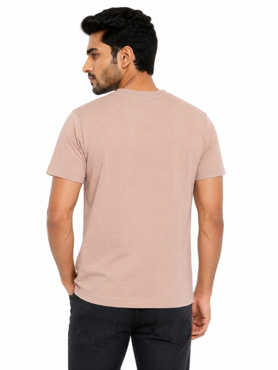 Warior Men's Embossed Logo Graphic Crew Neck T-Shirt