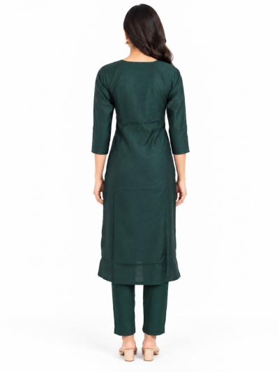 Graceful Muse Readymade Lotus Embroidered Salwar Kameez