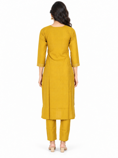 Graceful Muse Readymade Floral Embroidered Salwar Kameez