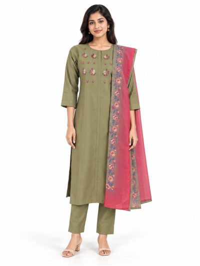 Graceful Muse Readymade Floral Yoke Salwar Kameez