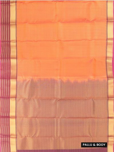 Gracecharm Silk Fine Grid Check with Geometric Jaal Pallu Saree