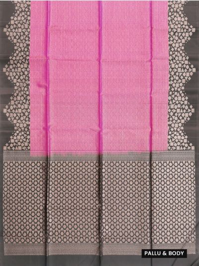 Gracecharm Pure Soft Silk Geometric Maze with Hexagonal Lattice Pallu Saree