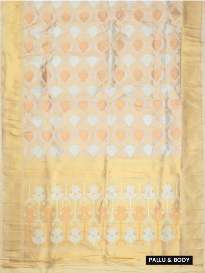 BlossomEase Semi Banarasi Floral lattice pattern with gold thread Border Saree