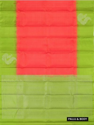 Gracecharm Elegant Striped Design with Contrast Border Saree