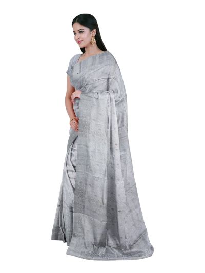 Gracecharm Semi Jute Butta with Floral Rosette Pallu Saree
