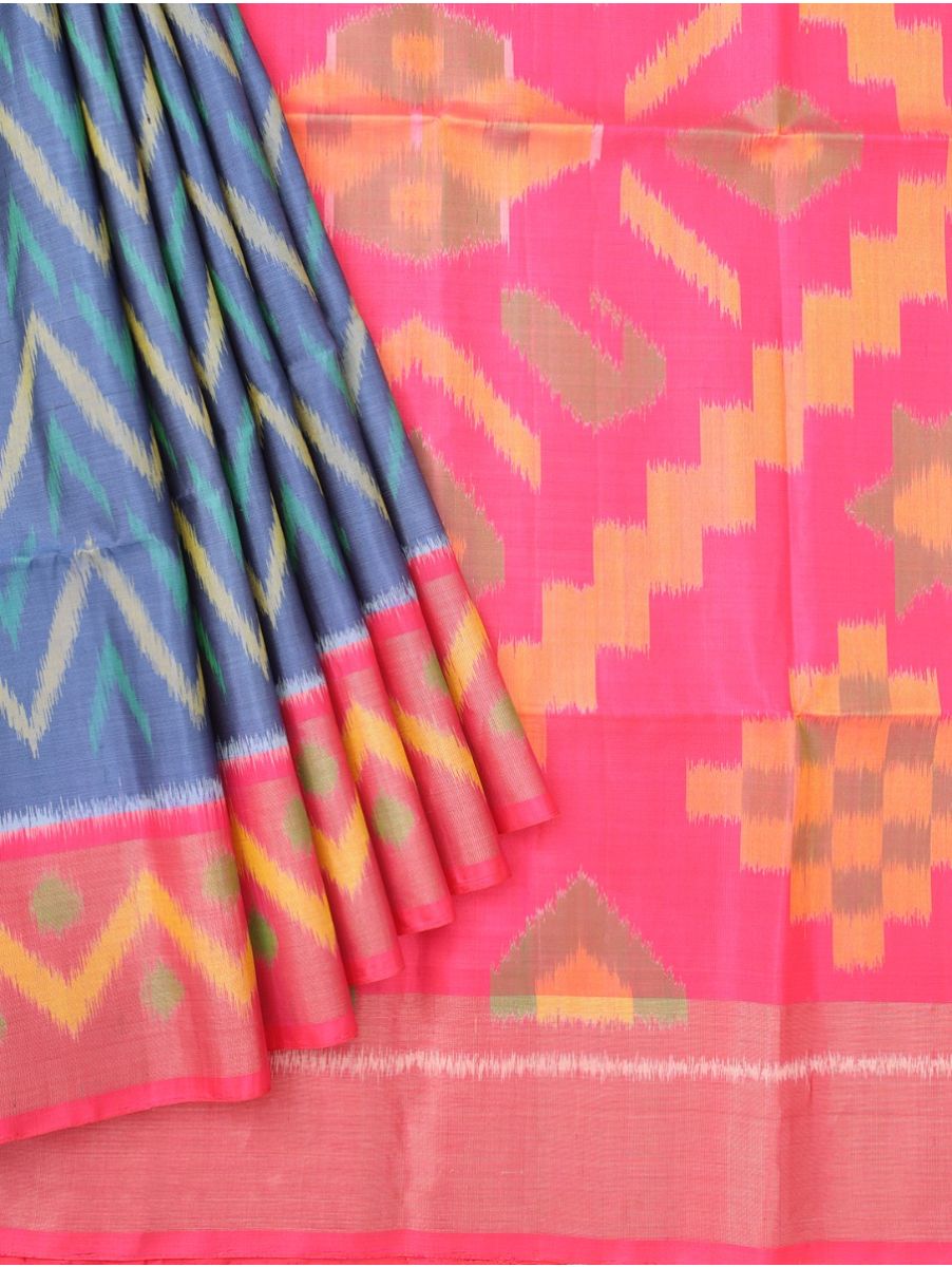 Gracecharm Pure Soft Silk Ikat Chevron with Geometric Pallu Saree