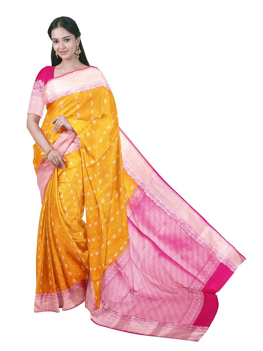 Gracecharm Elegant Art Soft Silk Butta Design with Border Saree