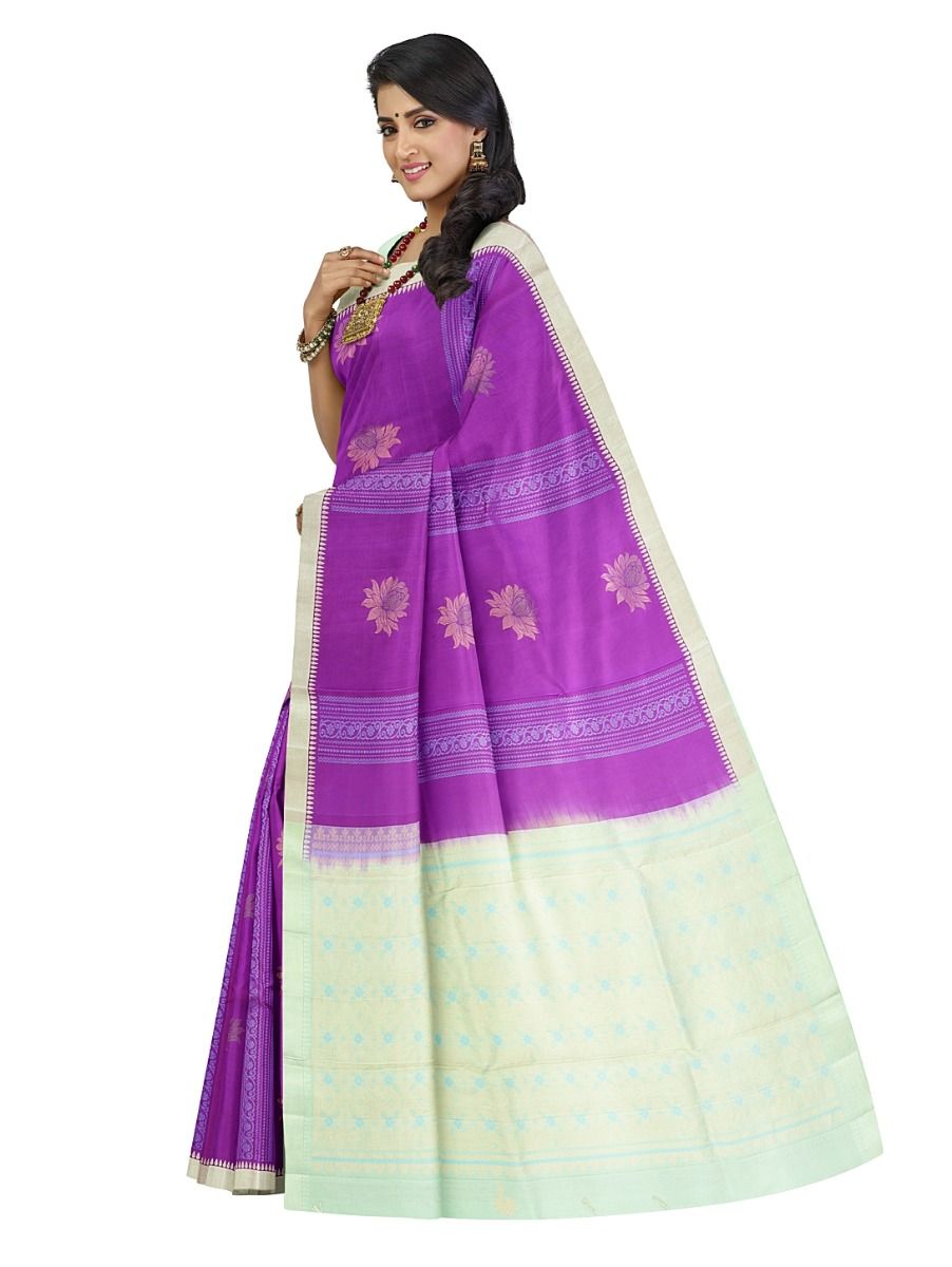 Kanmanie Soft Silk Lotus Butta with 1.5 Inch Satin Border and 0.5 Inch Mokku Border Saree