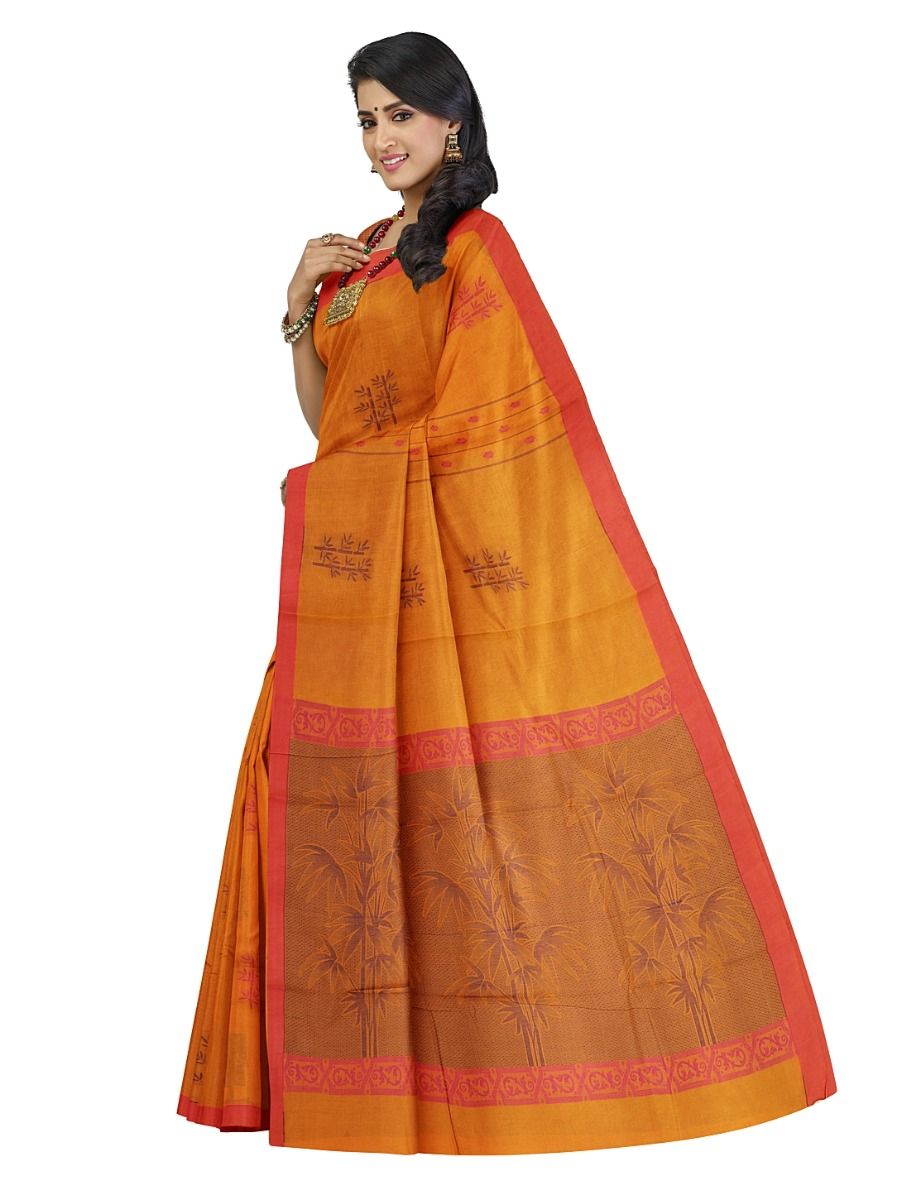 Kanmanie Cotton Bamboo Sprig Butta with 2 Inch Asthiri Border Pallu Saree