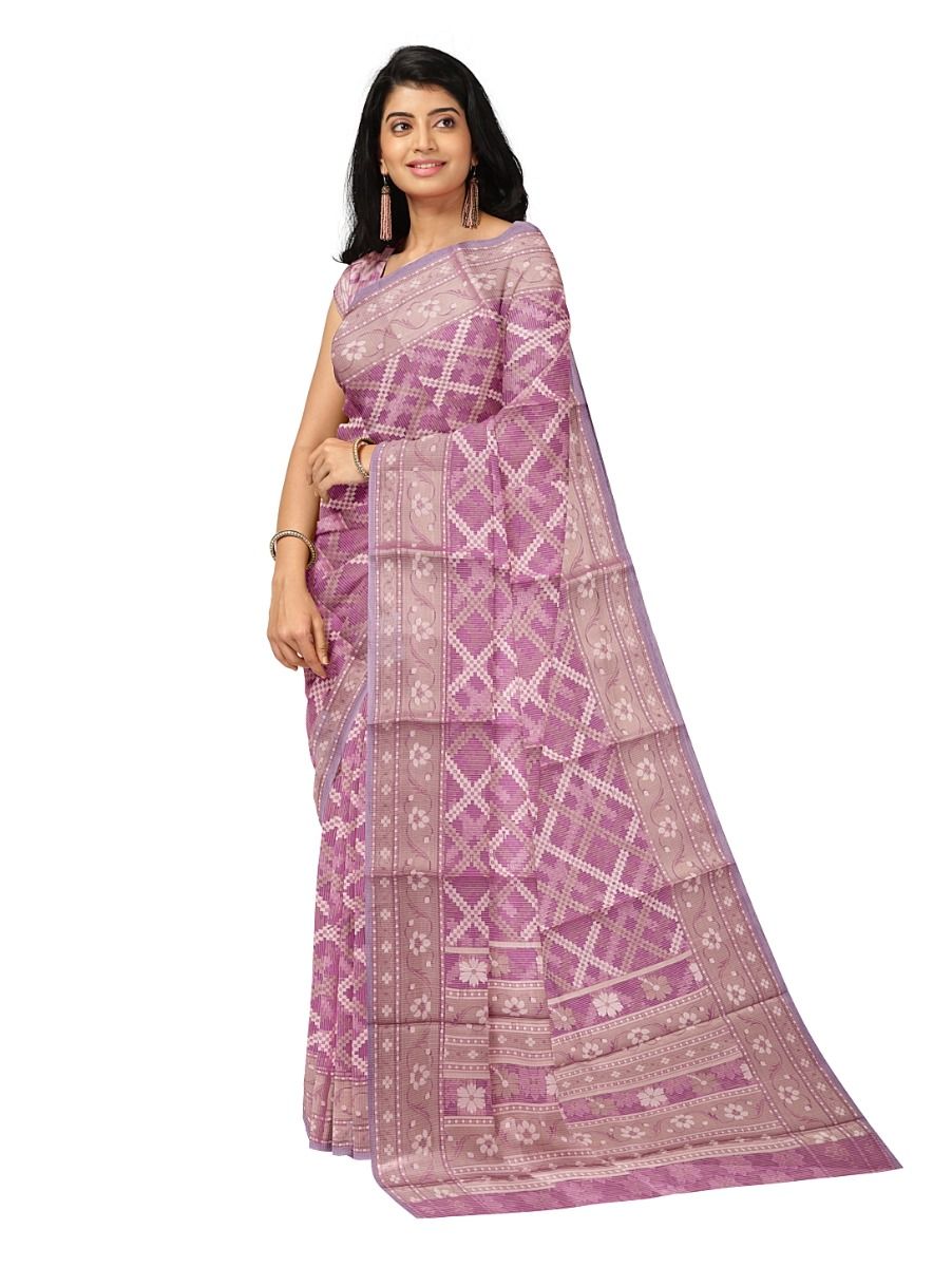 Gracecharm Super Net Interlocking Diamond Lattice with Floral Stripe Pallu Saree