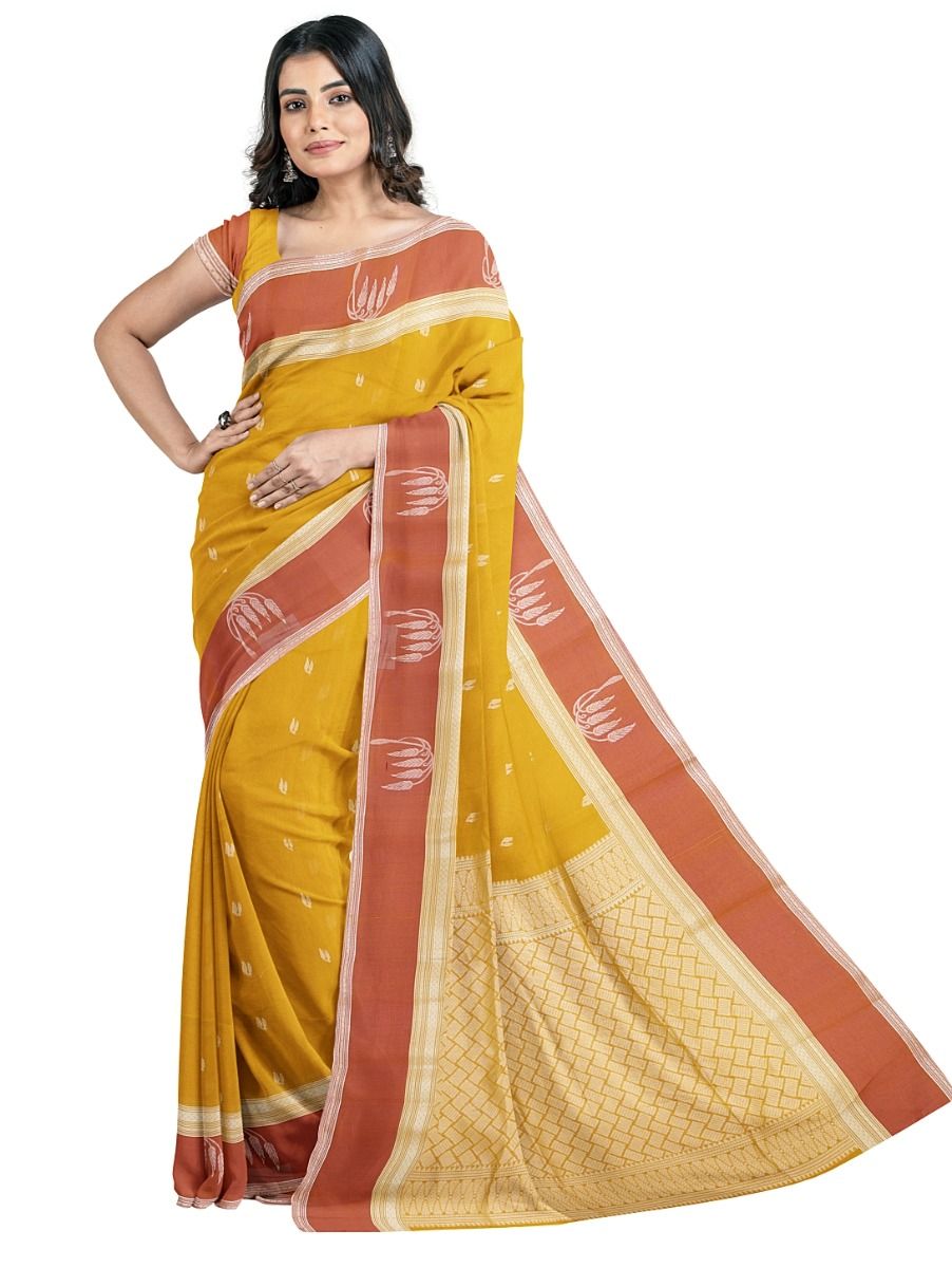 Gracecharm Silk Cotton Butta with Contrast Border Saree