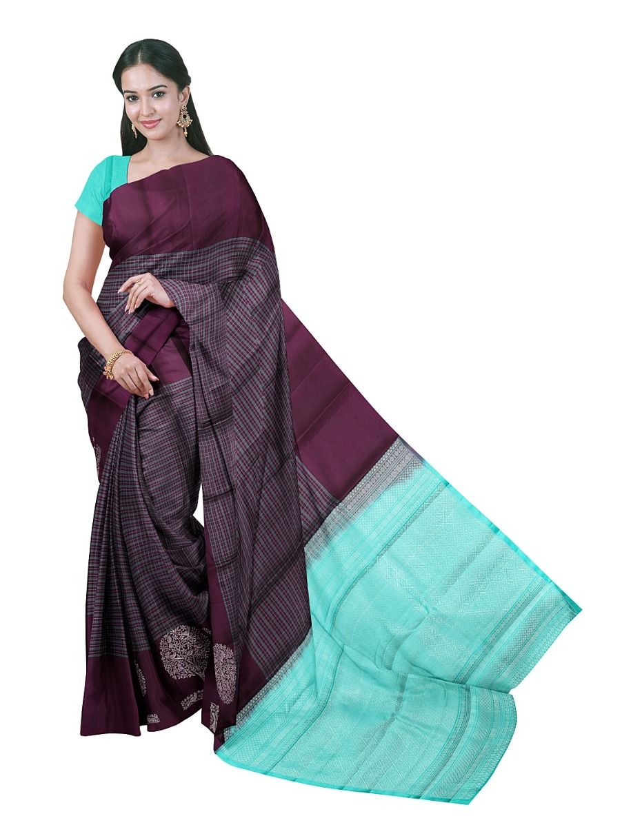 Gracecharm Elegant Checked Design with Border Saree