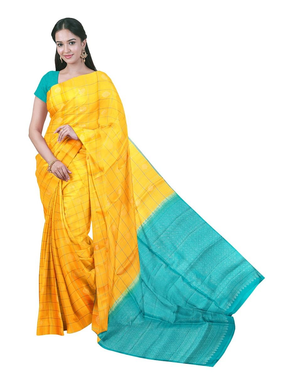 Gracecharm Elegant Pure Soft Silk Checked Butta Design Borderless Saree