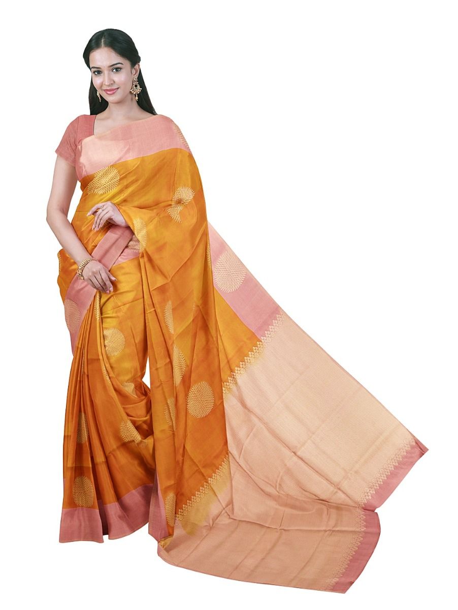 Gracecharm Art Soft Silk Round Butta with Diagonal Stripe Pallu Saree