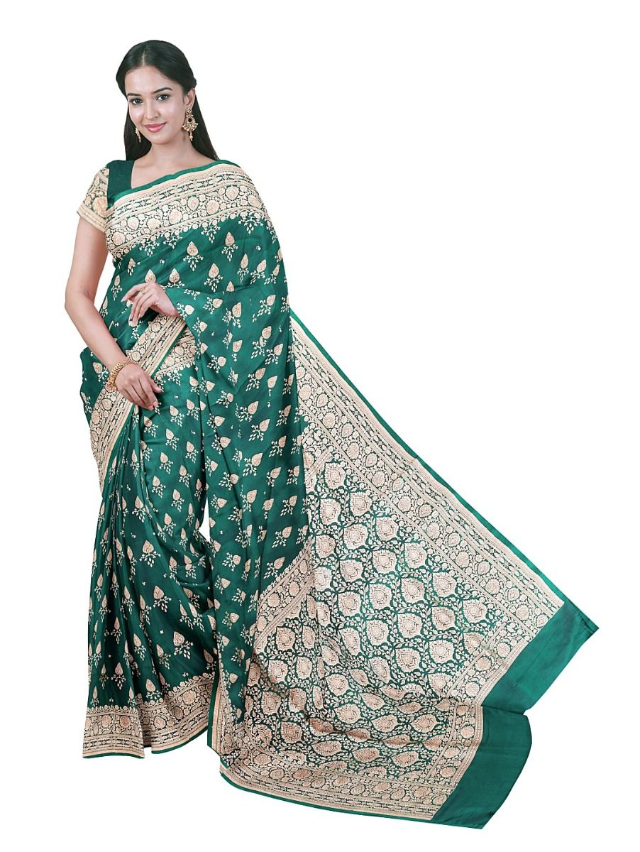 BlossomEase Semi Banarasi Paisley Butta with Floral Jaal Pallu Saree