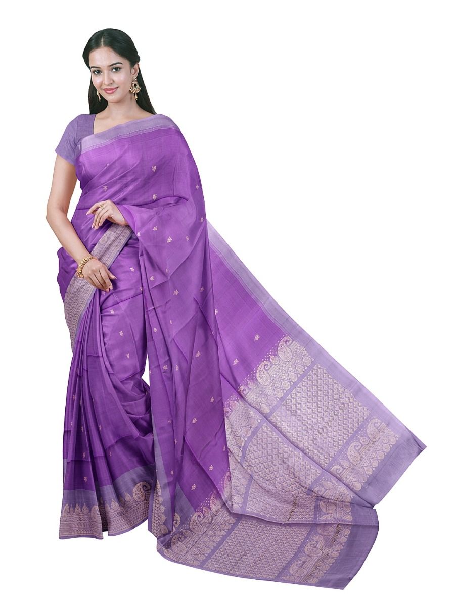Gracecharm Soft Silk Small Butta with Diamond Lattice Pallu Saree